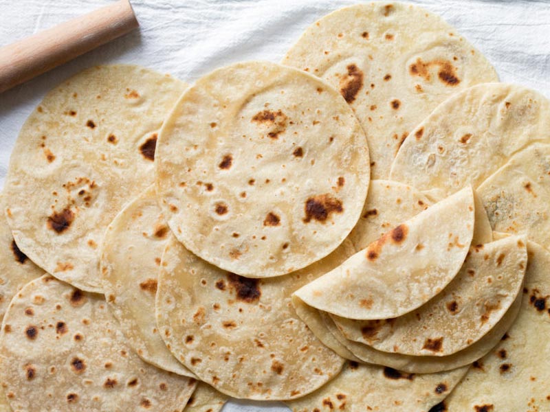 نان ترتیلا نان ترتیلا