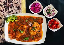 سینه مرغ با سس گوجه فرنگی سینه مرغ با سس گوجه فرنگی