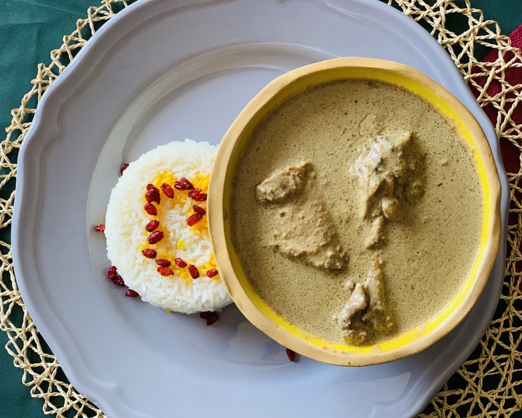 خورش کاری مرغ خورش کاری مرغ