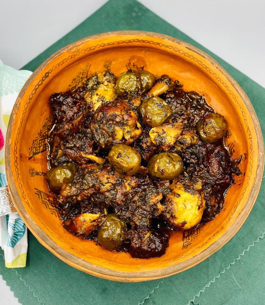 خورشت گوجه سبز خورشت گوجه سبز
